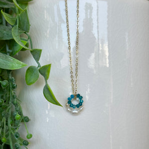 Infinity Necklace Gold